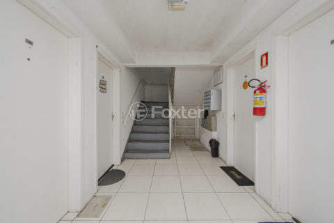Image 32 - 244448