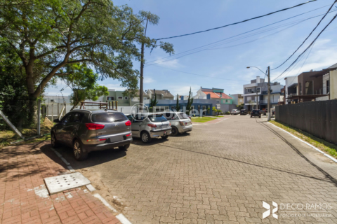 Image 50 - 225243