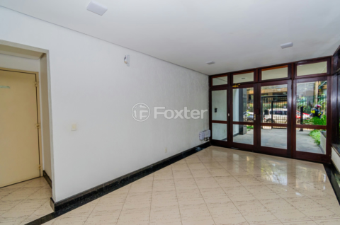 Image 46 - 745760