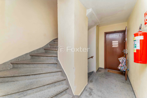 Image 30 - 962236