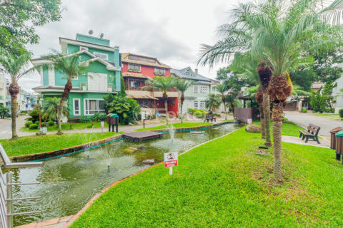 Image 66 - 1007249