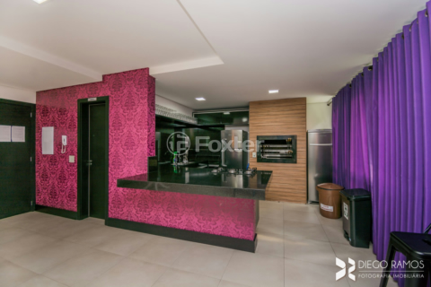Image 33 - 104530