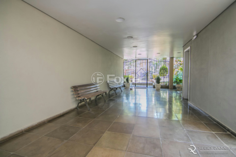 Image 31 - 9980