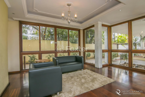 Image 62 - 1007411