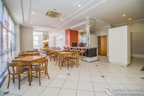 Image 93 - 749440