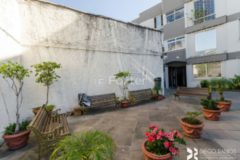 Image 28 - 250088