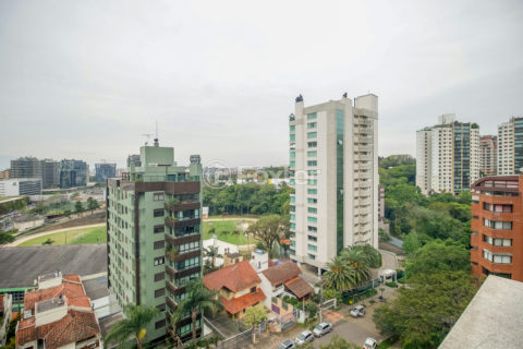 Image 27 - 8307