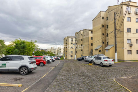 Image 22 - 1005374
