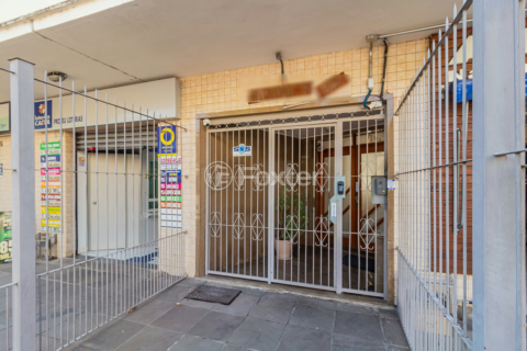 Image 37 - 983665