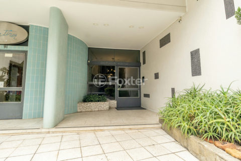 Image 37 - 262221
