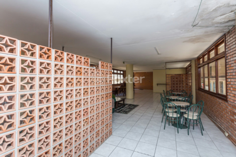 Image 62 - 223585