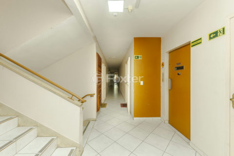 Image 30 - 993286