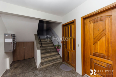 Image 16 - 651140