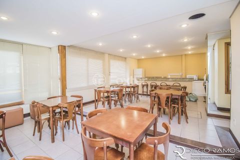 Image 32 - 966748