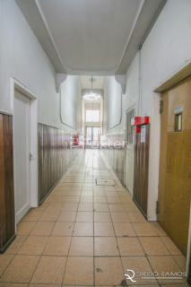 Image 20 - 300364