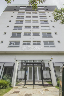 Image 33 - 647578