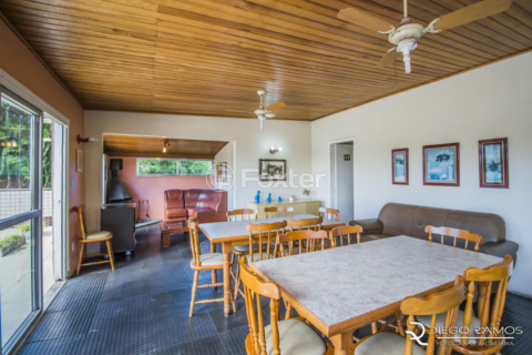 Image 32 - 899139