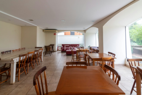 Image 38 - 1006507