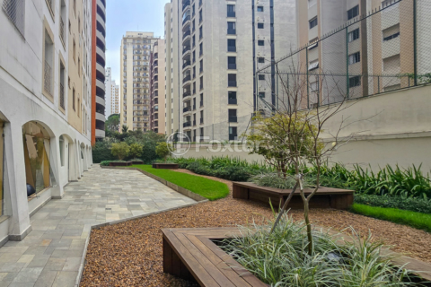 Image 46 - 1006507