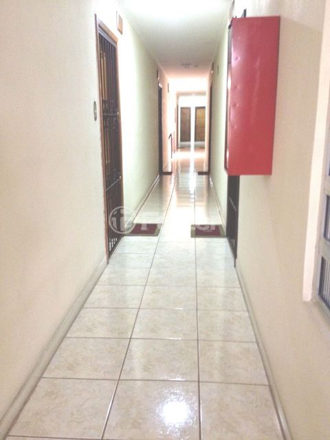 Image 27 - 1018473
