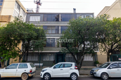 Image 27 - 882641