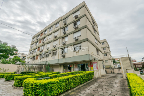 Image 17 - 1015716