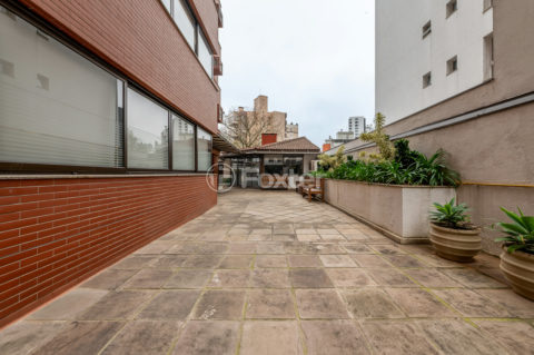 Image 35 - 1024112