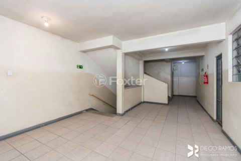 Image 39 - 232933