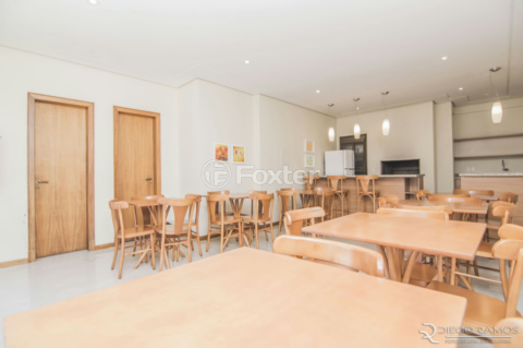 Image 43 - 958132