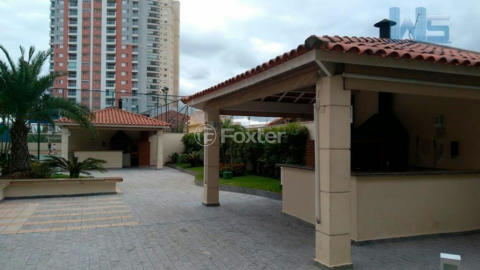 Image 32 - 979139