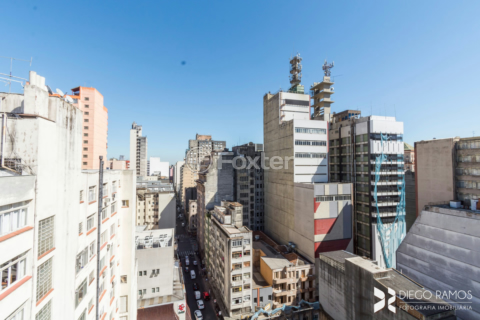 Image 26 - 655718