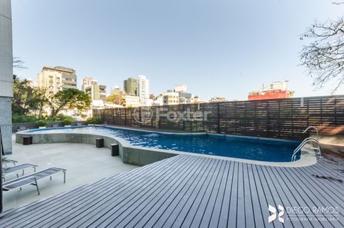 Image 8 - 1016571