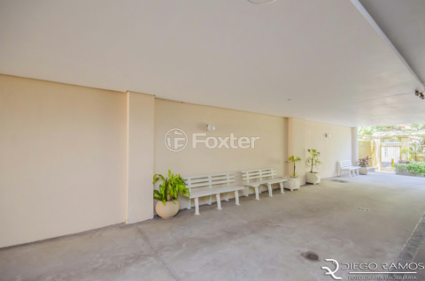Image 6 - 1040698