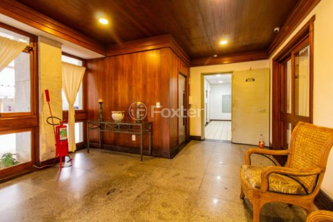 Image 47 - 1003374