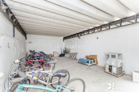 Image 30 - 1039339