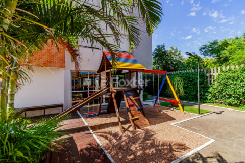 Image 38 - 302238