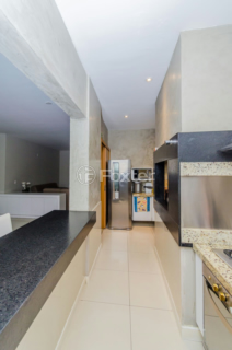 Image 35 - 1014670