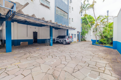 Image 41 - 1028212