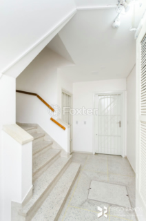 Image 35 - 962032