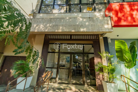 Image 30 - 973493