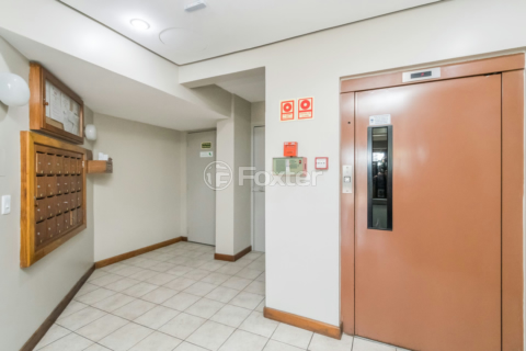 Image 43 - 932135