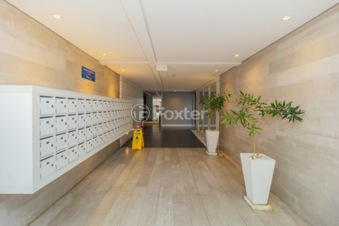 Image 71 - 980583
