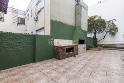Image 33 - 1016933