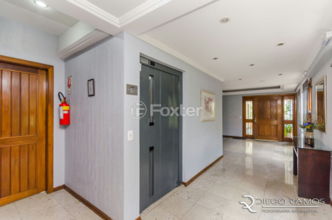 Image 30 - 303096