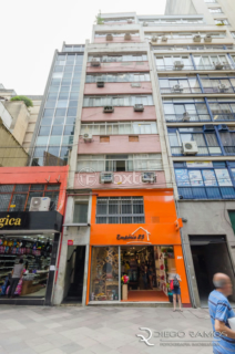 Image 20 - 296747