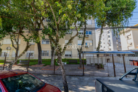 Image 31 - 258875