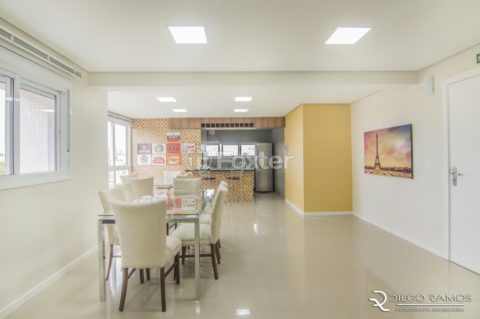 Image 34 - 1013539