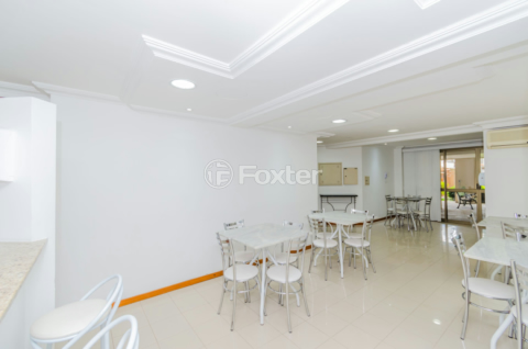 Image 37 - 221349