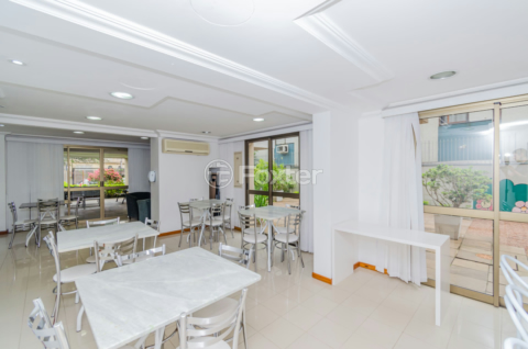 Image 38 - 221349
