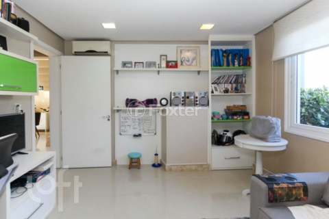 Image 30 - 1000014
